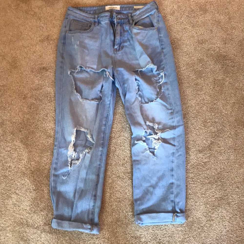 Ripped PacSun Mom Jeans!